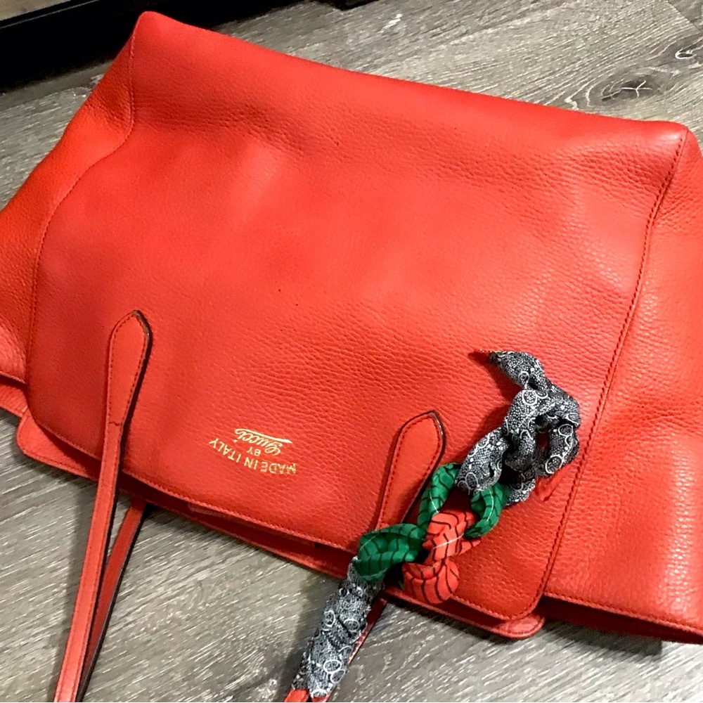 Gucci Leather Swing Tote Red - Picture 3 of 12
